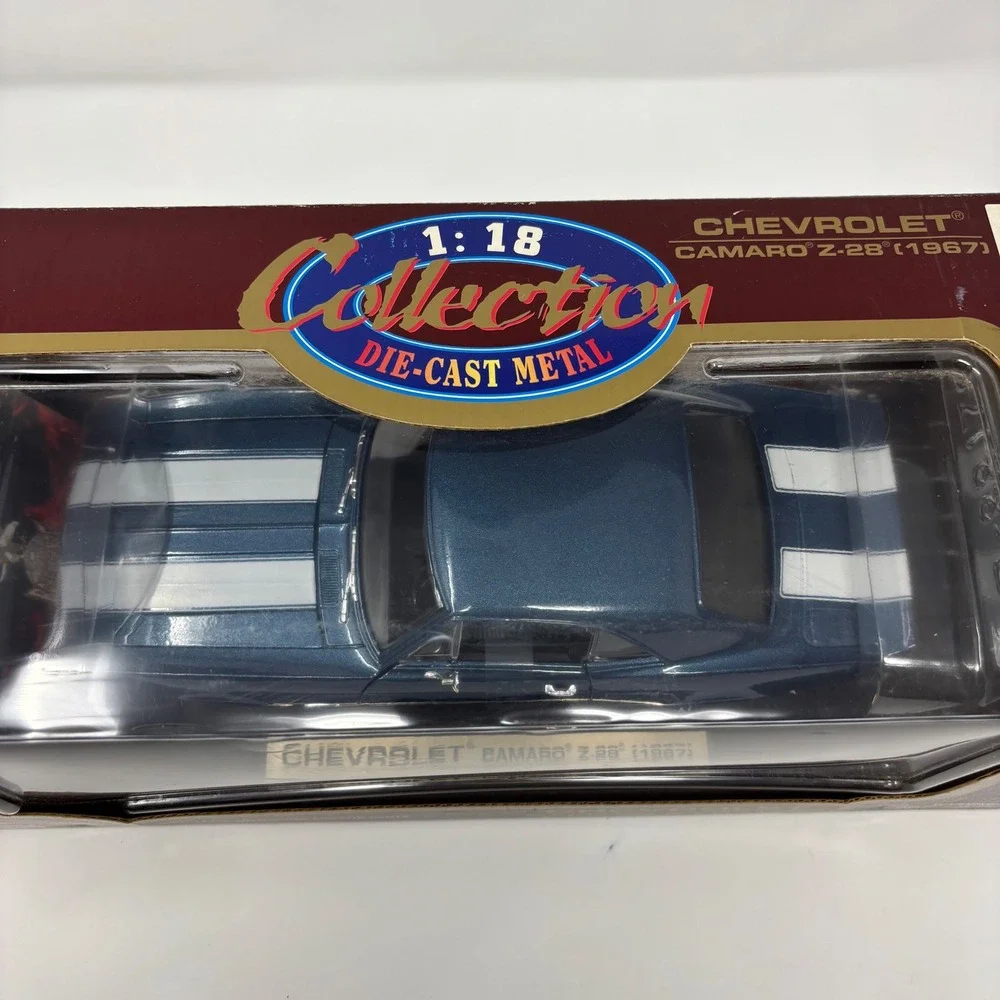 1967 Chevrolet Camaro Z-28 Blue 1:18 Yat Ming Road Legends Diecast Open Box